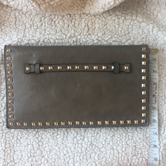 Studded Clutch Purse - Picture 4 of 8